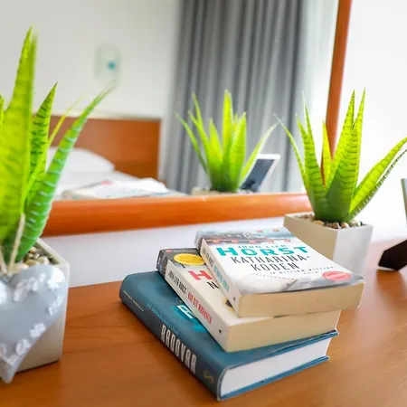 Hotel Lumbarda Szálloda 3*