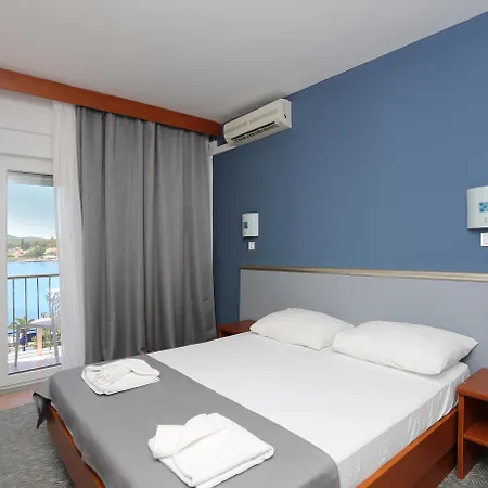 Szálloda Hotel Lumbarda