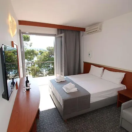 Hotel Lumbarda Szálloda Lumbarda